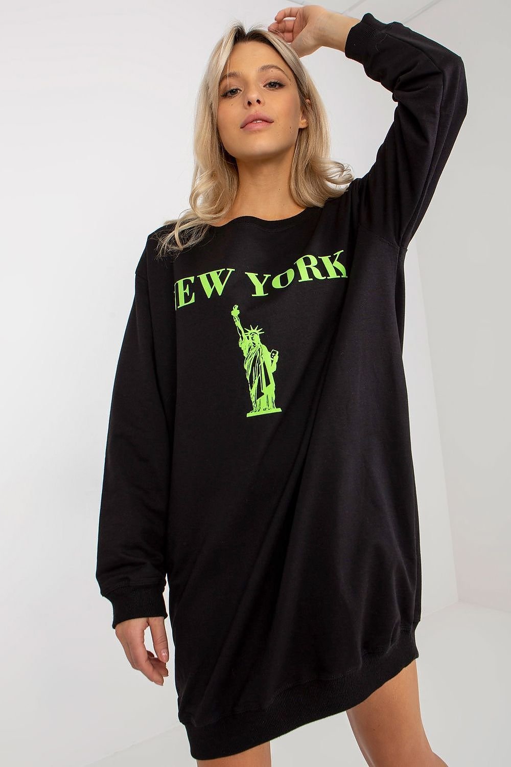 Sweatshirt model 206022